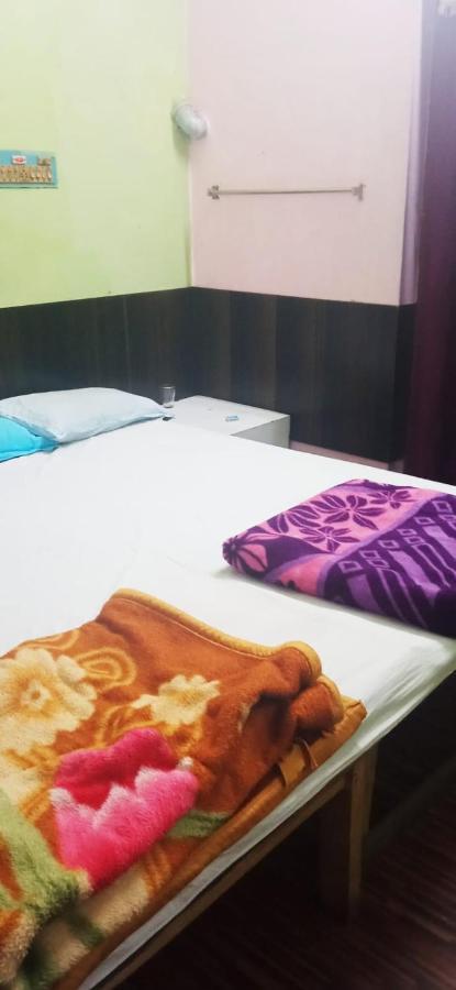 Northeastern Dormitory Gauripur  Buitenkant foto